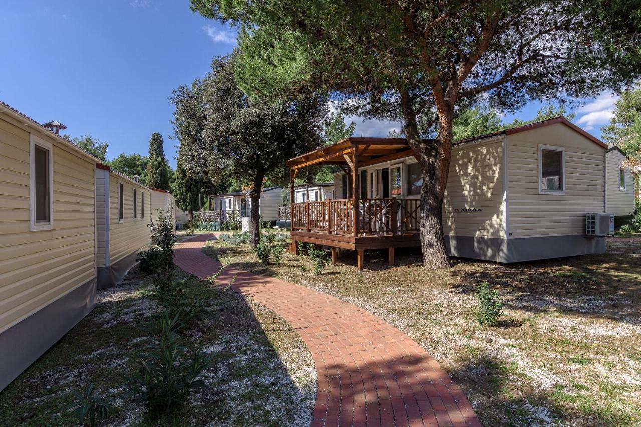 Salve Croatia Mobile Homes In Amadria Park Trogir Seget Vranjica Exterior photo