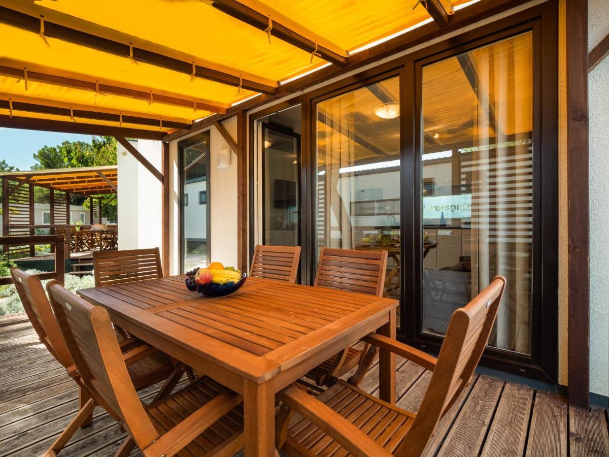Salve Croatia Mobile Homes In Amadria Park Trogir Seget Vranjica Exterior photo